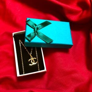 18Karat Yellow Gold Necklace